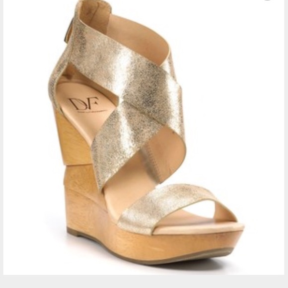 Diane Von Furstenberg 'Opal' Wedge Sandals