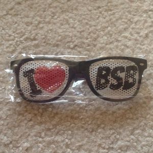 I❤ BSB cheer sunglasses