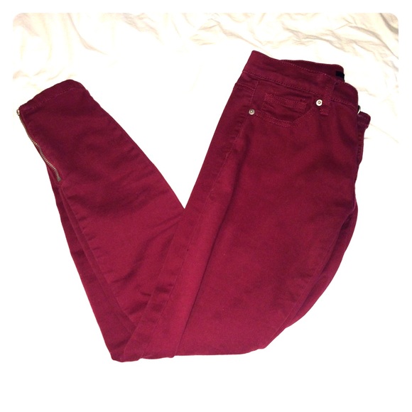Maroon forever21 jeans never worn