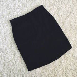 Basics: Black Skirt