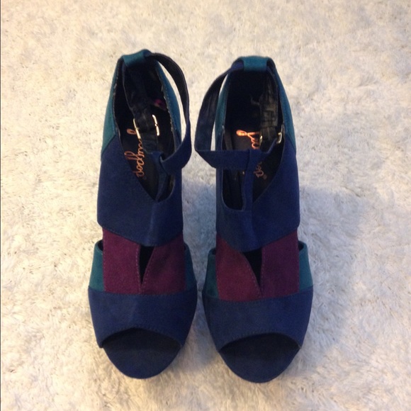 $SOLD$Purple, teal and blue platform heels - Picture 1 of 3
