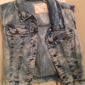 Denim Vest😍😍😍😍😍