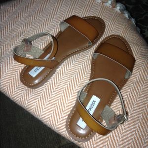 Steve Madden Sandals ***ON HOLD***