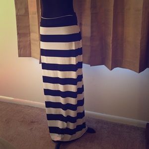 Black and white cotton maxi skirt