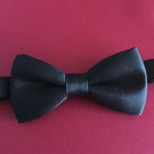 ✖️Black Bow Tie✖️
