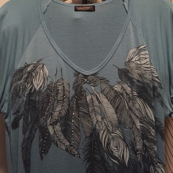 Vanilla Sugar Tops - Feather blue shirt