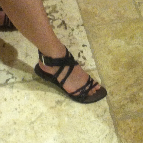 *HOST PICK*. Liliana sandal - Picture 2 of 4
