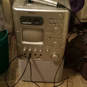 Kareoke Machine & Kareoke CD