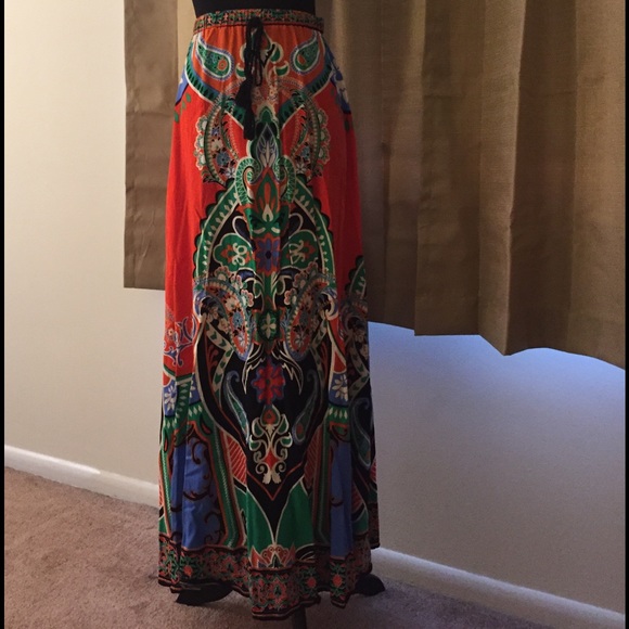 Printed maxi skirt