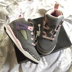{sold} Jordan Spizike (toddler size 9c)