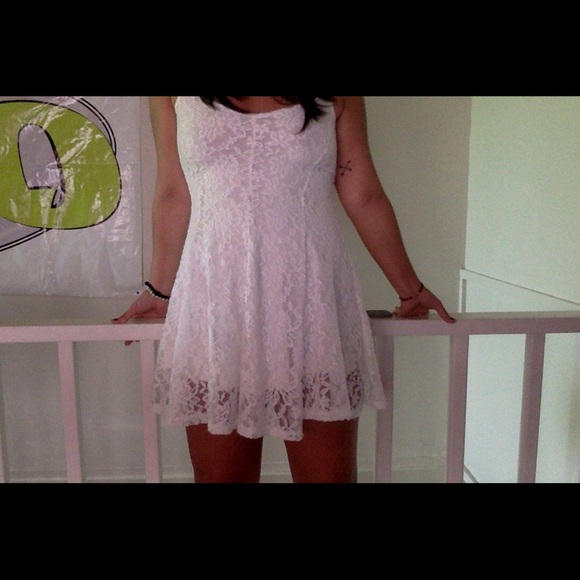American eagle lace dress