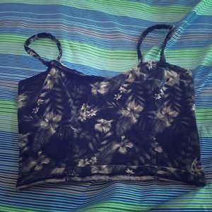 Hollister Crop top black floral print