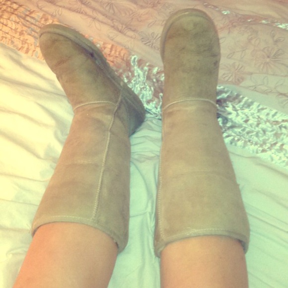 Tall Tan Ugg Boots