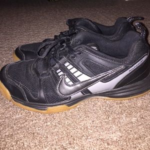 Nike volleyball shoes