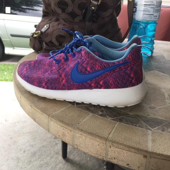 Roshe runs