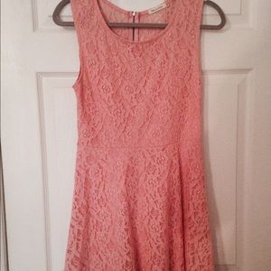 Med. pink and lace dress