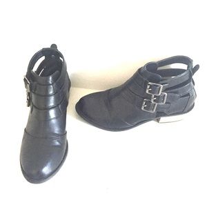 PacSun black ankle booties