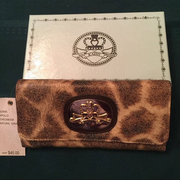 NWT Kathy Van Zeeland clutch.