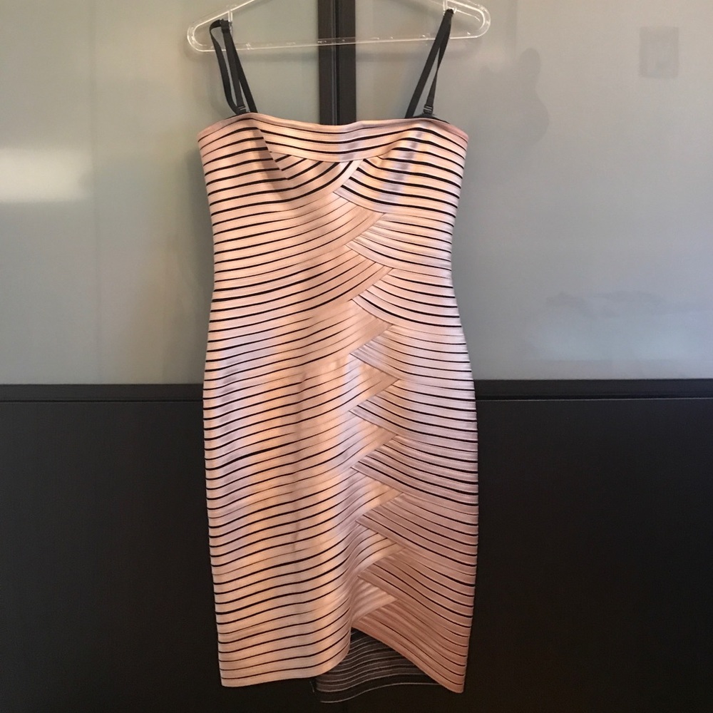 BCBG MAXAZRIA COCKTAIL DRESS