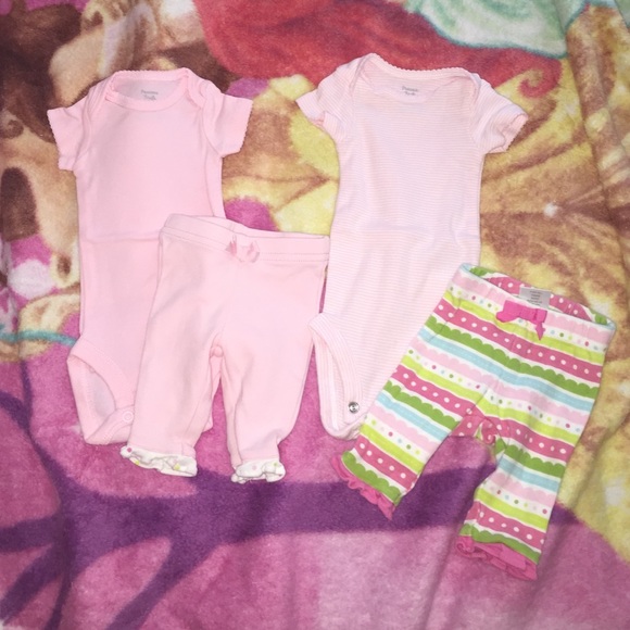 Precious first newborn onesie set - Picture 2 of 3