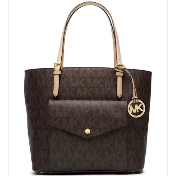 ISO Michael Kors Signature Jet Set Large Tote - Picture 1 of 1