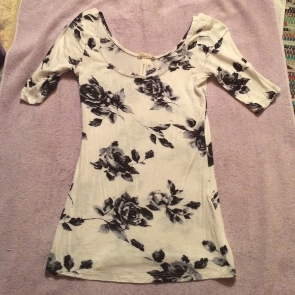 Floral top
