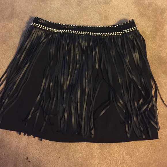 Fringe mini skirt