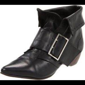 John Fluevog Melissa boots. Only worn once!