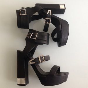 Nasty Gal Shoes - Nast Gal Shoe Cult Platforms with Silver Details Nasty Gal Shoes - Nast Gal Shoe Cult Platforms with Silver Details