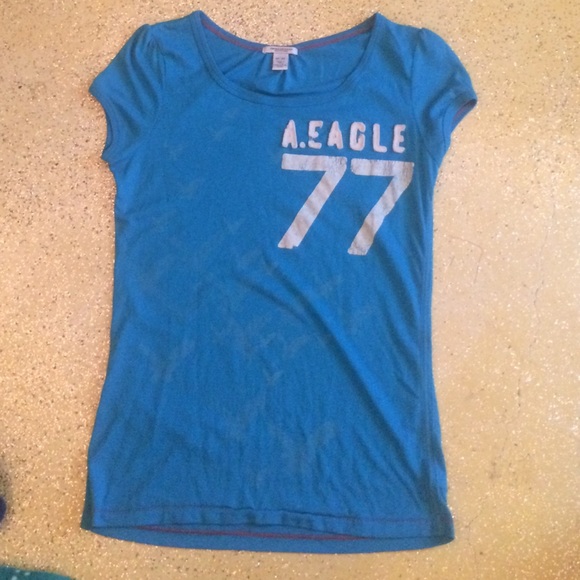 American Eagle tee