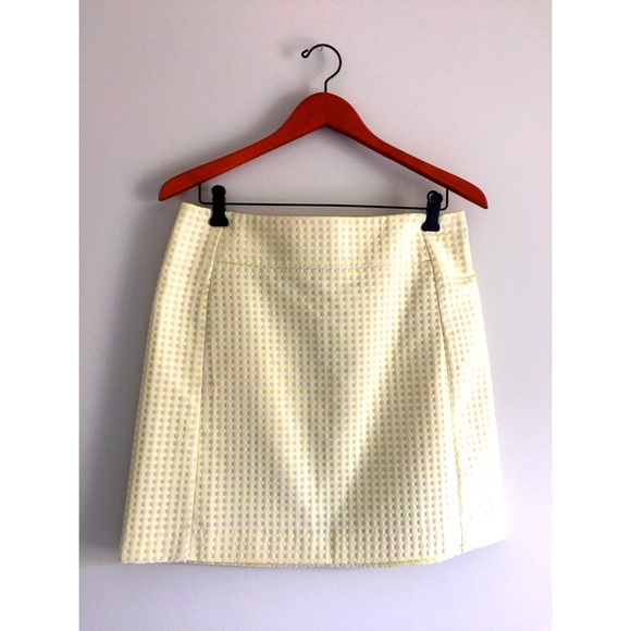 Loft skirt