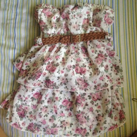 Strapless floral shirt