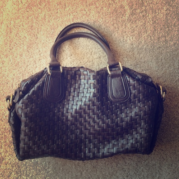 Brown woven handbag