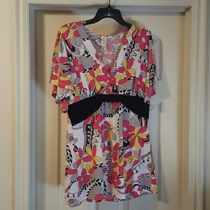 Colorful stretchy top