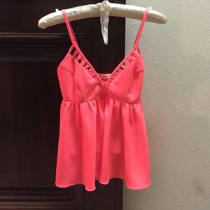 Never worn tank