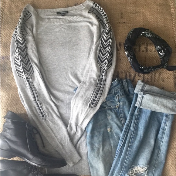 Boho arrow graphic sweater