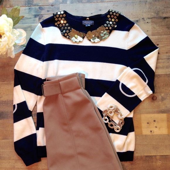 Gryphon Sweaters - Gryphon striped collar sweater