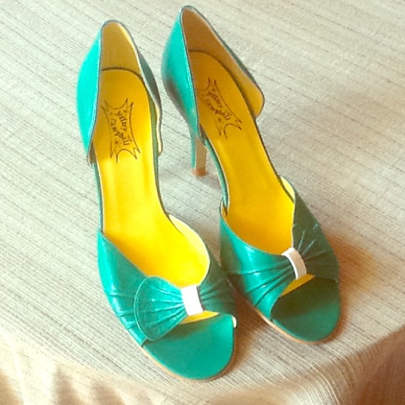 Retro Jeffrey Campbell heels