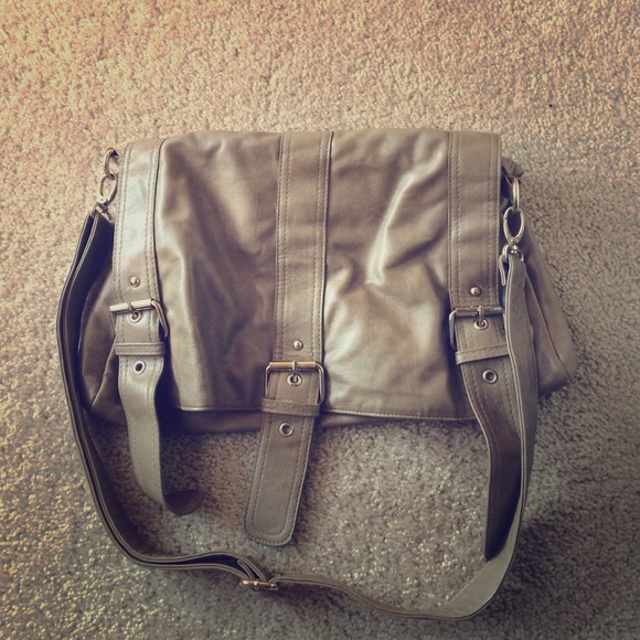Grey messenger bag