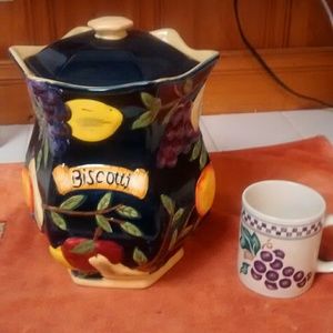 Biscotti jar