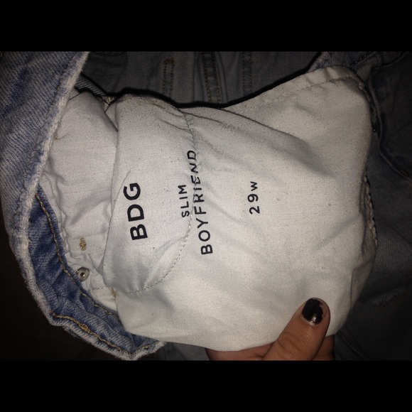 Jeans - Picture 2 of 3