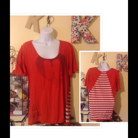 Harajuku Lovers Tops - Harajuku size L shirt, soft and super cute ❤️