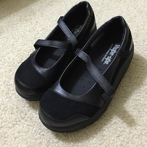 Skechers shape ups 6.5 black