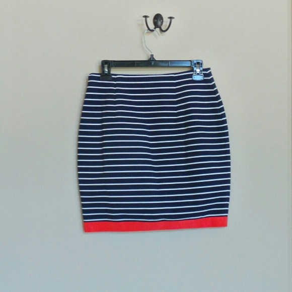 Ann Taylor orange trim skirt - Picture 3 of 3