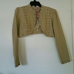 Cropped jacket