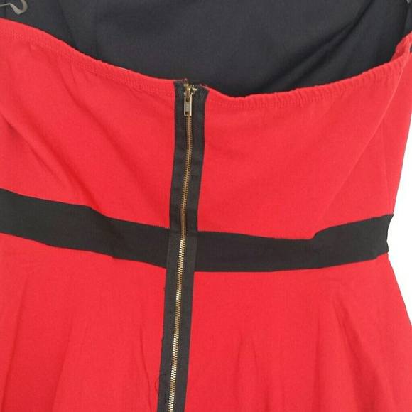 •● Forever 21 ●• - Picture 3 of 5