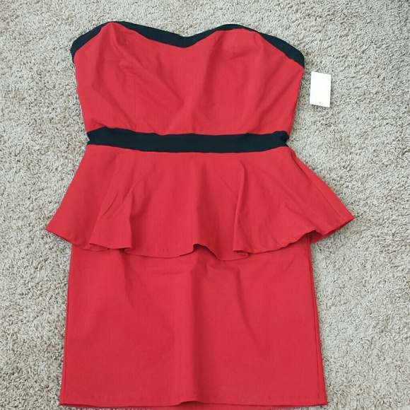 •● Forever 21 ●• - Picture 4 of 5