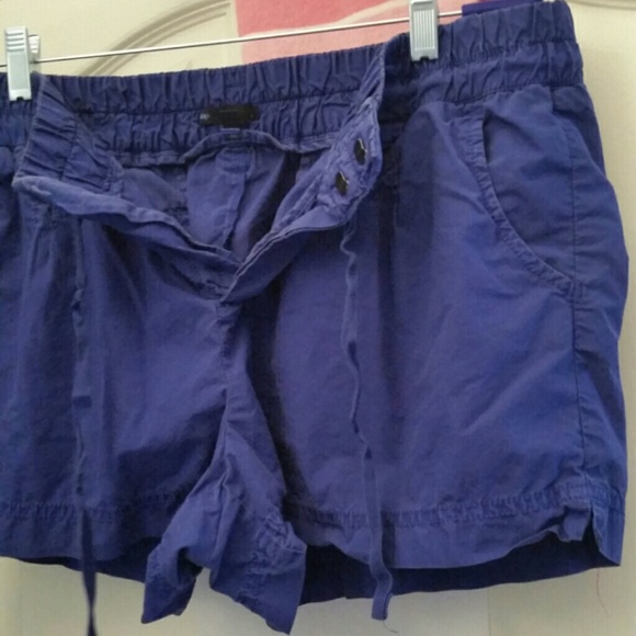 Gap shorts