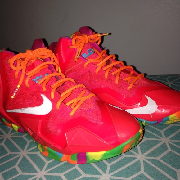 Fruity pebble lebrons