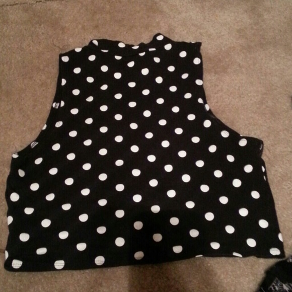 Polka dot cropped top